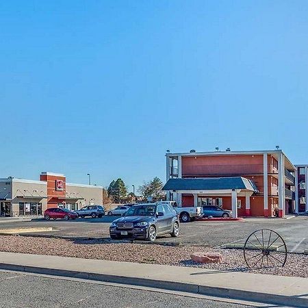 Rodeway Inn Pueblo Exteriör bild