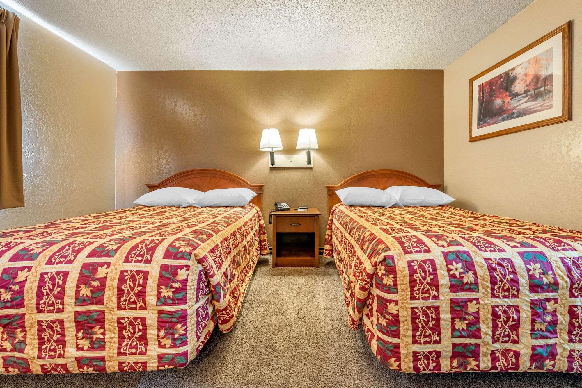 Rodeway Inn Pueblo Exteriör bild